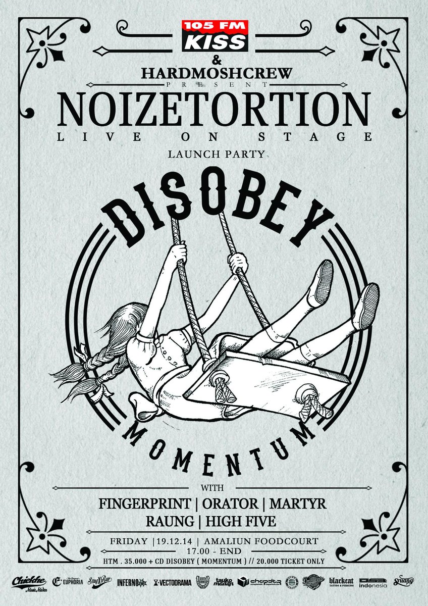 Heyy..heyy.hooo.Jangan lupa besok Launching Album kita "MOMENTUM"! 19-12-14 (17.00 - END) at AMALIUN FOODCOURT.