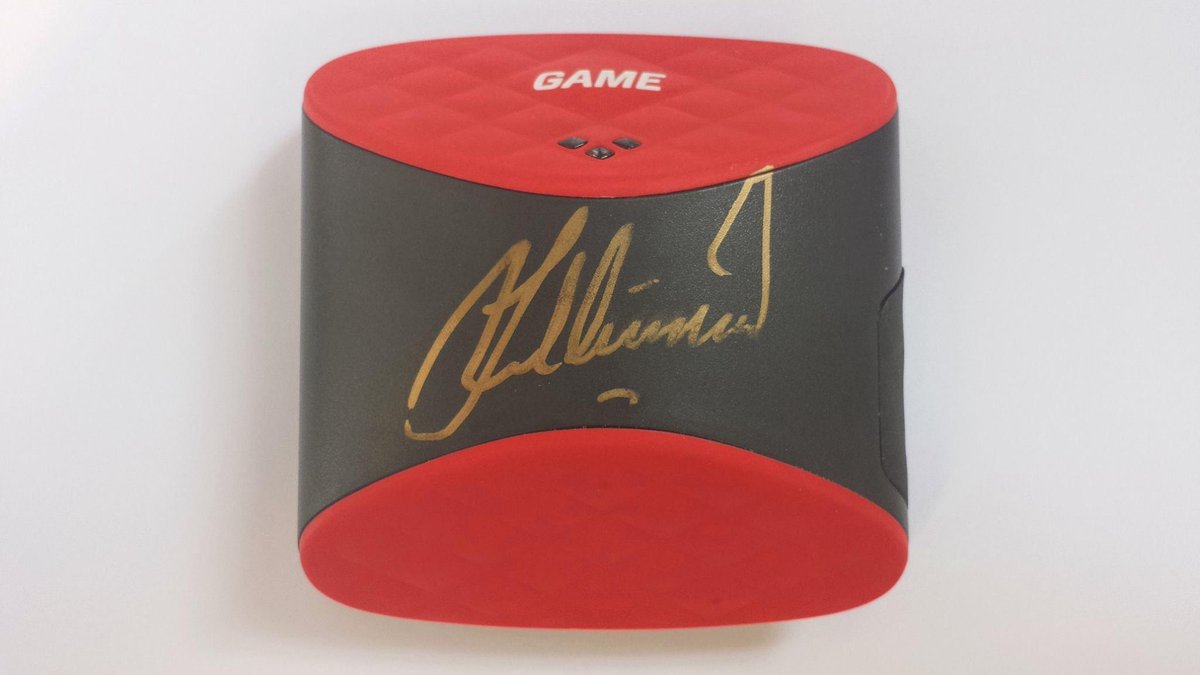 GAMEGOLF's tweet image. #WIN a GAME GOLF Shot Tracking System SIGNED BY @WestwoodLee! Just RETWEET &amp;amp; FOLLOW US! ➜ GAMEGOLF.com