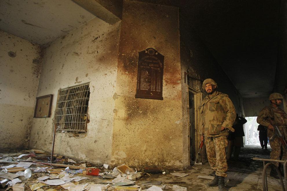 Теракт 2014. Теракт в Пешаваре 16 декабря 2014 года. Пакистан Школьная резня.