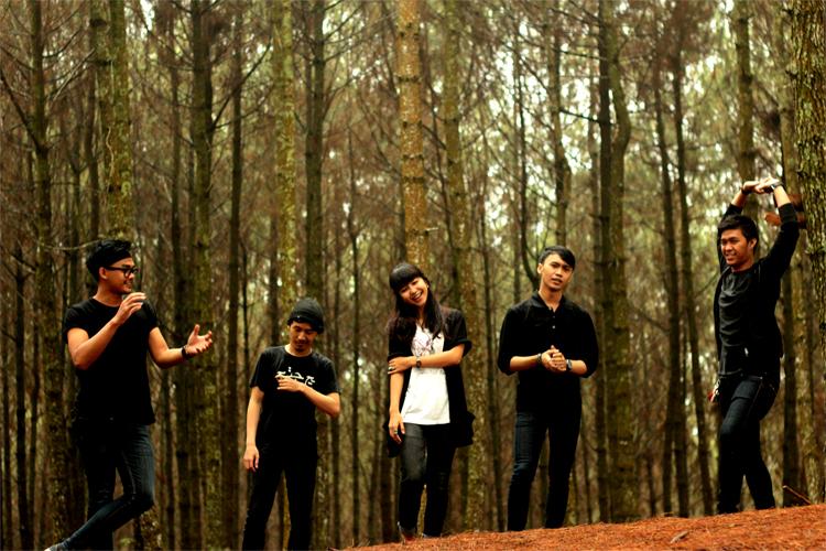 [AUDIO] HAYBOMB - Hitam Putih (Preview) >> goo.gl/2E7Qdu