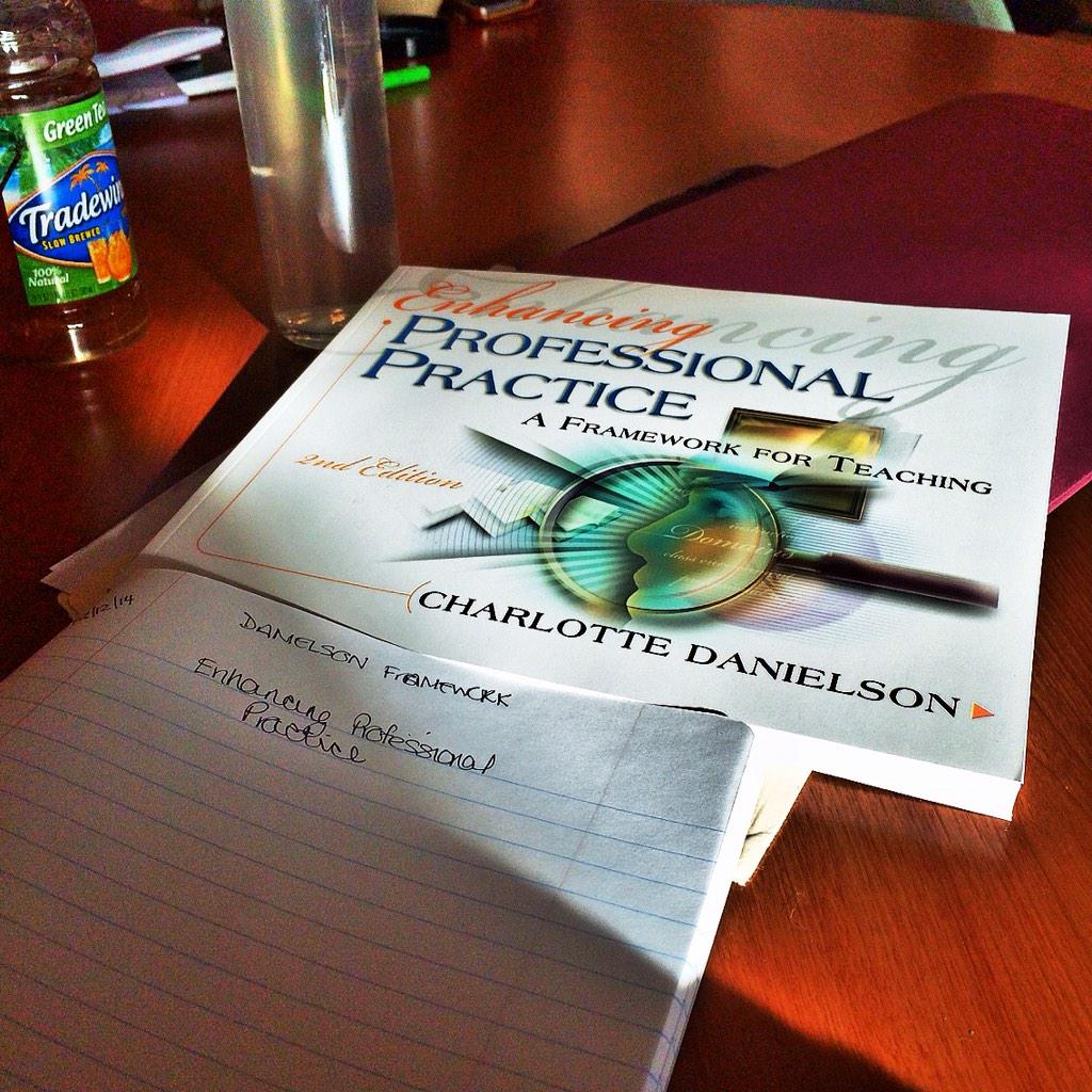 LiterallyReady's tweet image. #mycurrentsituation 👉 PD on 1st day of vacay #DanielsonFramework 📚
#iAm #MentorTeacher #Coach #inBermuda