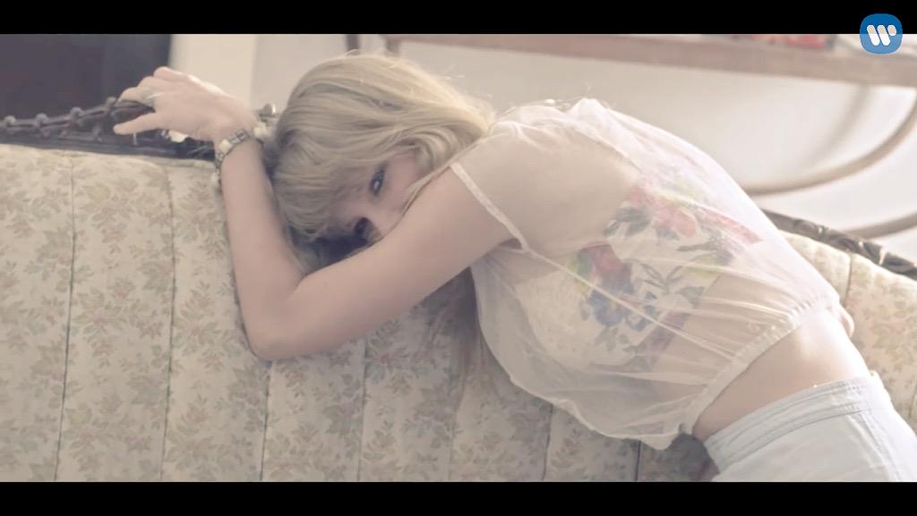 Moonnight13Tay's tweet photo. なんの曲か分かったらRT✨💕😘
Swiftyなら分かるよね？！🎵💗💚💘 http://t.co/Xh3T0l7Nmy