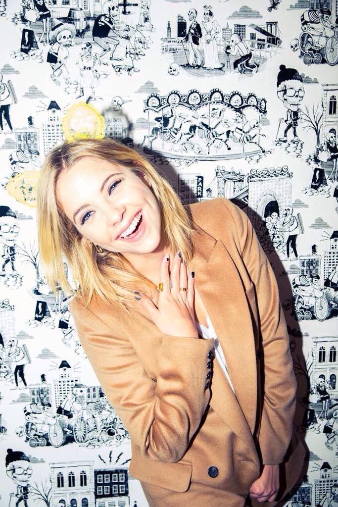 I love you Ash Happy Birthday Ashley Benson 