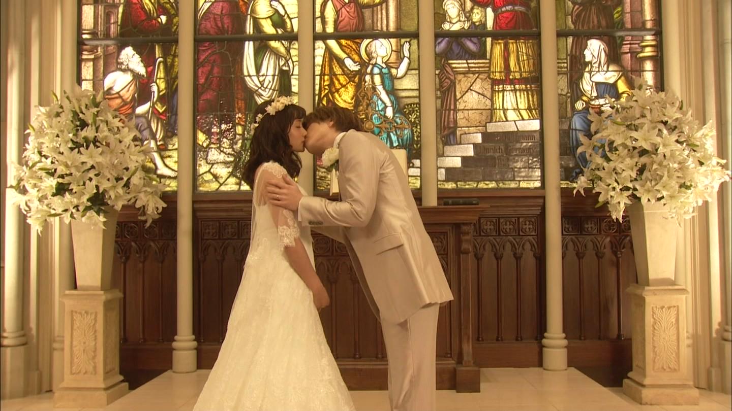 岩田剛典 画像 誓いのキス ちょっと遠目視点で 岩田剛典 石原さとみ ディアシスター最終回 T Co Wv76eobeag Twitter