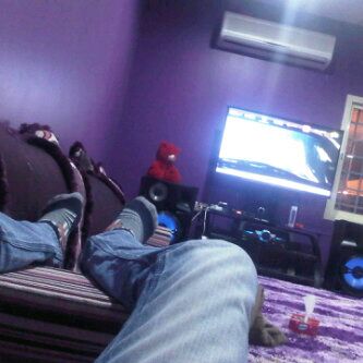 3body3d458's tweet photo. طفشت لوحدي http://t.co/O89vW1NgDI
