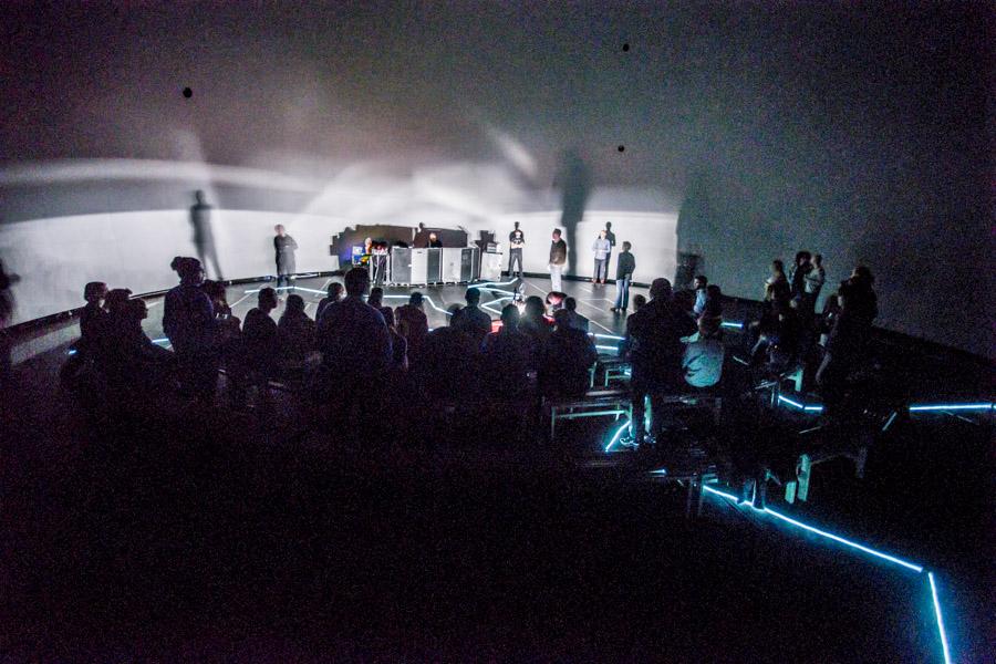 fractionisnoise's tweet photo. what an happening ! so happy with that pic. Thx to @photographiste awesome work as usual ;) http://t.co/W7P3Hfvr57