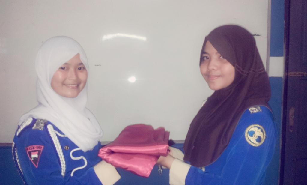 Pask_Int12's tweet image. Sertijab dadakan. KEtua baru paskInt Tamira Congratulation. Semangat bentuk PaskInt lebih maju!!!