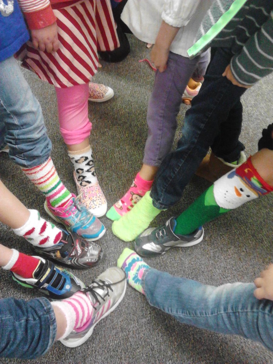 Anny_Fiene's tweet photo. Getting ready to test our read to someone stamina with our crazy socks! #ehawkpride @BieberJessicaL http://t.co/VQqXplUURQ