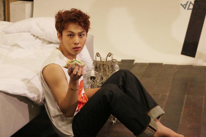 Embedded image permalink