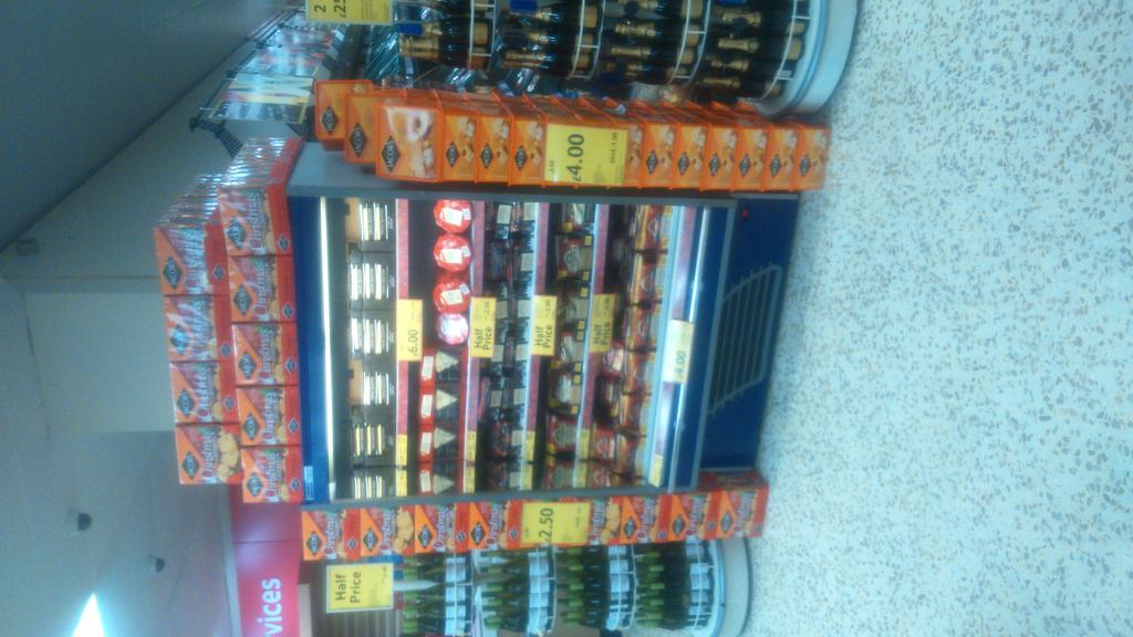 It's beginning to look a lot like Xmas. Wow