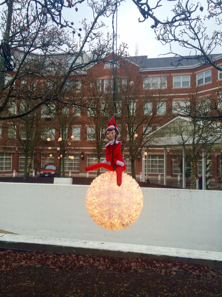 A__Arlin's tweet photo. SheraToni invites you to our Holiday Wine Tasting tonight at 5:30! @SheratonPortNH #warmwelcomeportsmouth http://t.co/C8P32za783