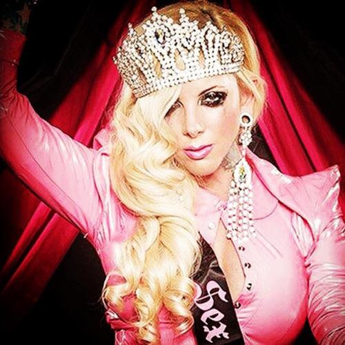 Happy Birthday! I love you, your diva!        Maria Brink  