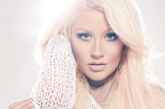 Happy Birthday, Christina Aguilera: 5 Most Underrated Songs  via 