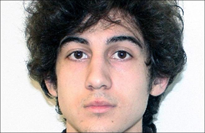 komonews's tweet photo. Marathon bombing suspect in court for 1st time since 2013 - http://t.co/QB4fDjQ2eW http://t.co/HFMuJ9Xf4X