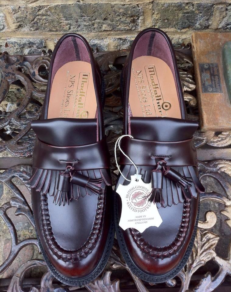 Modfatherlondon's tweet photo. It's official @Modfatherlondon first product : Classic Oxblood Tassel Loafers Made In England http://t.co/lbR8NaAdAz http://t.co/wPlRtCunaQ