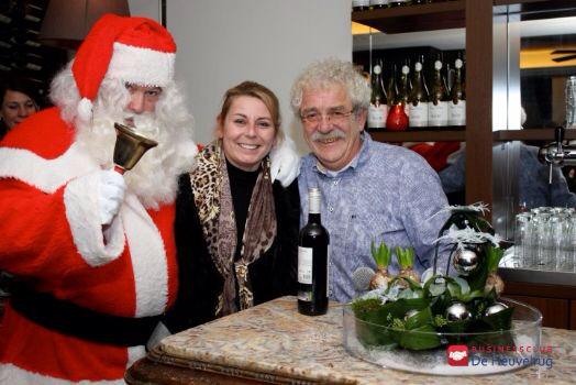 Foto's #kerststukjes maken met <a href="/RoelofsenBloem/">Roelofsen Bloemen</a> en <a href="/ZeldzaamVdaal/">Zeldzaam</a> gemaakt door de styliste.nl staan op deheuvelrug.nl