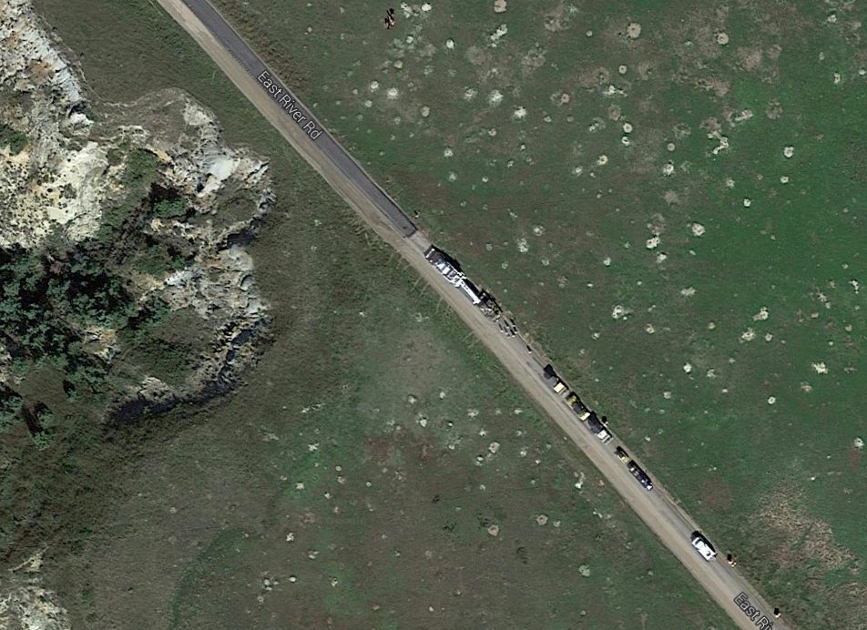 MTCenturyIT's tweet photo. At job reviews, guys discovered satellites got our crew laying test strip  @TRooseveltNPS (46.932909, -103.517678) http://t.co/n5APbI07dT