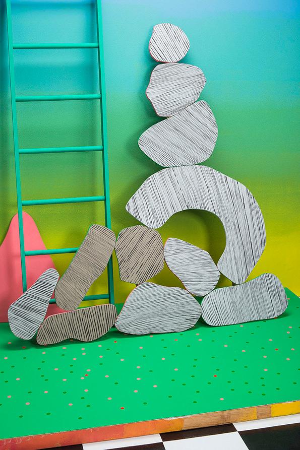 .<a href="/adigoodrich/">adi goodrich</a>’s new show is all popping colour, nipples and fun. Like Thiiiiis! - itsnicethat.com/articles/adi-g…