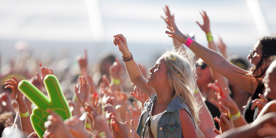 Spotify on Twitter: "What makes a hit song? Get some of the insights