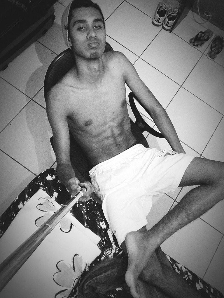 CaioAA15's tweet photo. 👍✌️ #nacapa 😂 http://t.co/NGV2ywTa9u