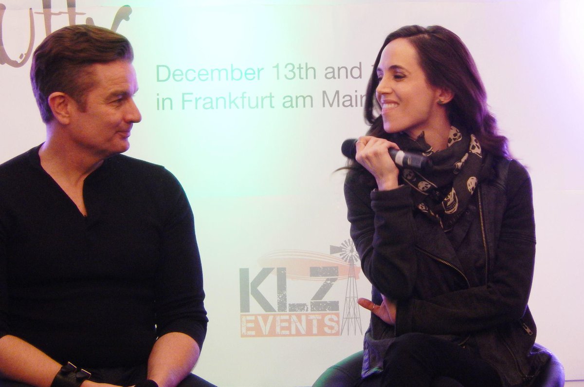 RT <a href="/Shangel1/">Shane King</a>: My 16,000 word review of "Buffy Fanmeet" is now up! Please check it out, guys! shangelsreviews.blogspot.co.uk/2014/12/buffy-…