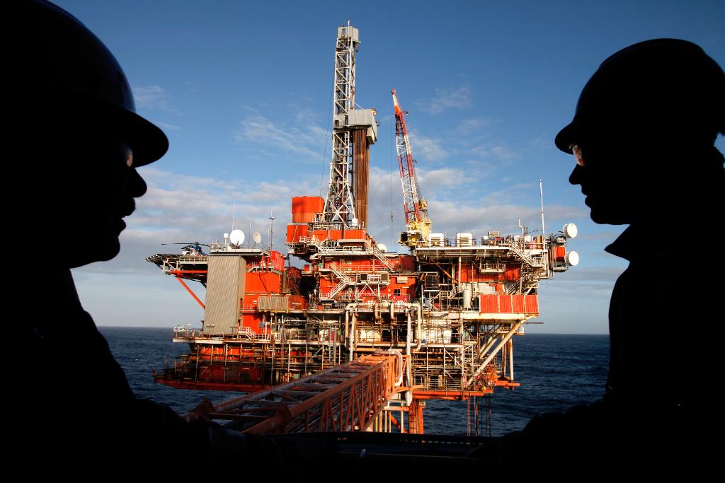 CESRIenergi's tweet photo. How do you complete a complex job? With planning, skill and confidence. http://t.co/iE90xo5Jsk"