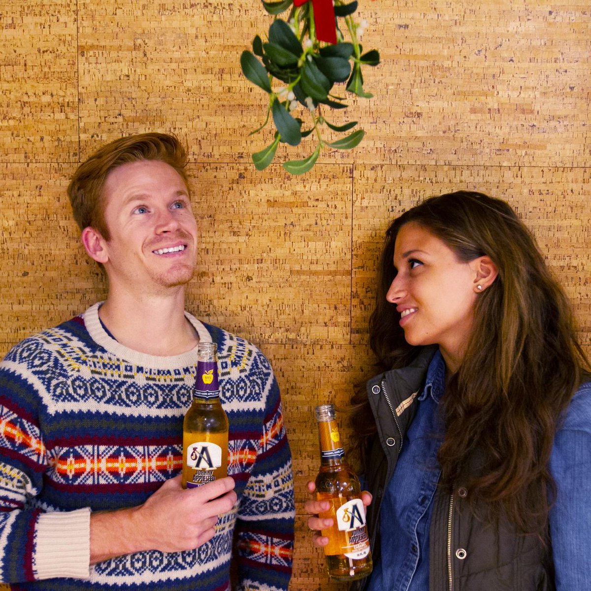 appleseedcider's tweet photo. What were you drinking when you met the one? Open a bottle of Hard Cider and #LetTheStoriesFlow this holiday season! http://t.co/JOLQbqhNpp