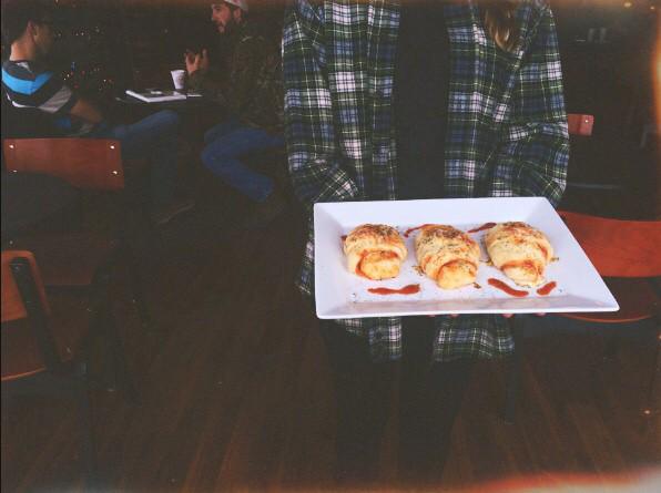 AspenCoffee3's tweet photo. Good Things Happen Over Coffee...Or lunch! Today's Special: Pizza Puffs http://t.co/QAfpNLoseC