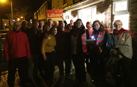 SherwoodLabour's tweet photo. We're still going here. Remember you can still vote until 10pm! #VoteLabour http://t.co/IsPKFnWsOq