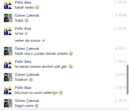 PelinAlas's tweet photo. Özlem'le çok iyi anlaştığımızın gerçeği :D @Ckmakzlem http://t.co/JizQ7tFih6