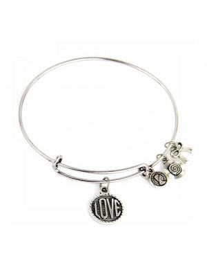 EndofRetail's tweet photo. Get our NEW All You Need is Love Bangle for only $10! http://t.co/9FjdIxVTLC  #love #banglebracelet #cute #sparkle http://t.co/UJW8sLPN8V