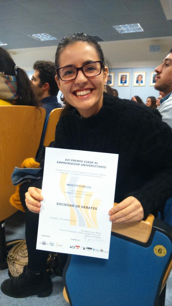 CIADE_UAM's tweet photo. #XIIpremioCIADE @DebatesUAM Enhorabuena!!! http://t.co/7NveGvkUSn