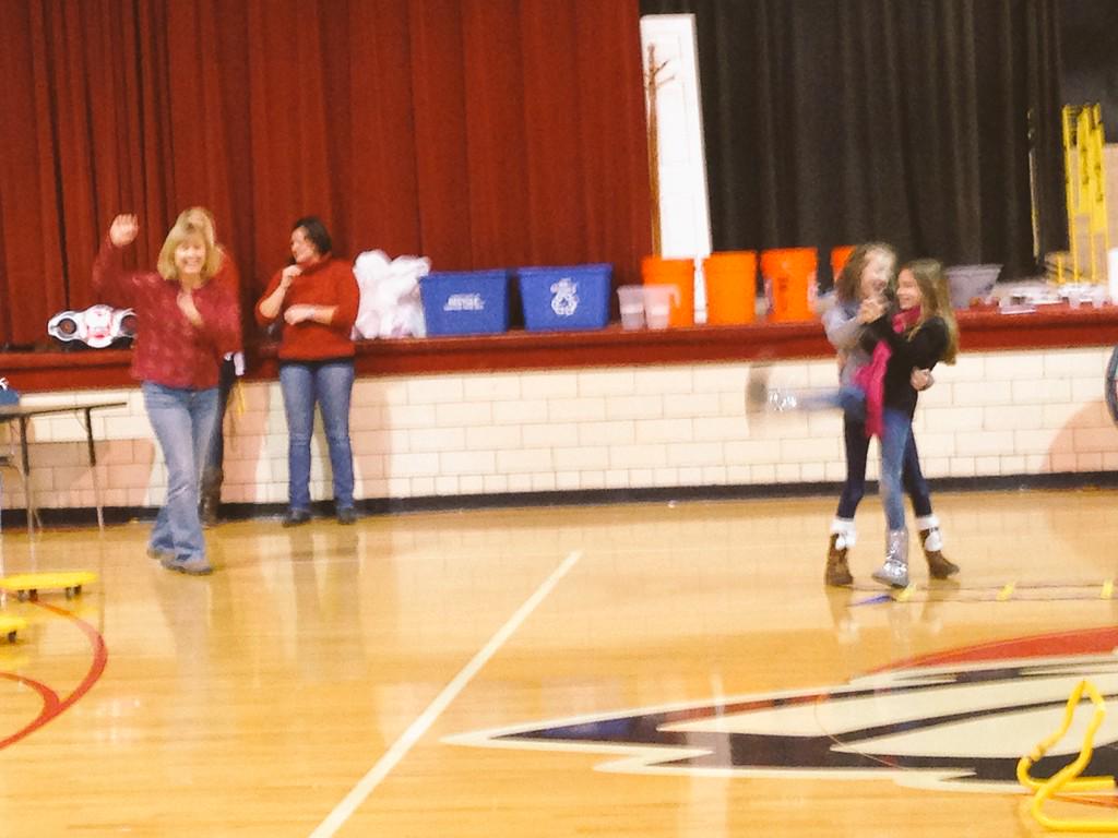 SPearlmutter's tweet photo. That was an awesome dance off! You've got some sweet moves @rhoge2013 #bwisoh #funassembly http://t.co/km9nTH8ueC