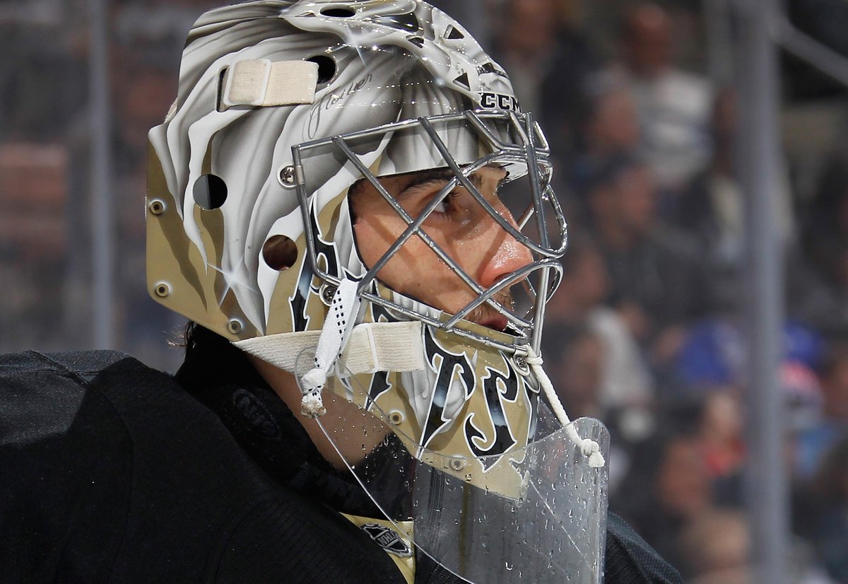 penguins's tweet photo. Who’s in, who’s out, and who’s still awaiting their mumps test results. Game Day Report: http://t.co/2MiPmJhhh0 http://t.co/d1jsU6JHci