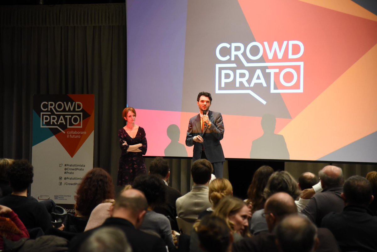 CrowdPrato's tweet photo. Il sindaco @MattBiff #pratottimista interviene e ringrazia i cittadini che si sono impegnati in @CrowdPrato #prato http://t.co/dswoDo2Rdg