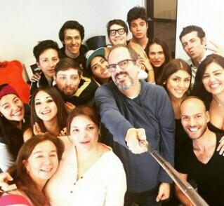 ponceeh's tweet photo. :') #LatinWE #influencers #LatinWeYoutubeParty http://t.co/bEjw810pUo