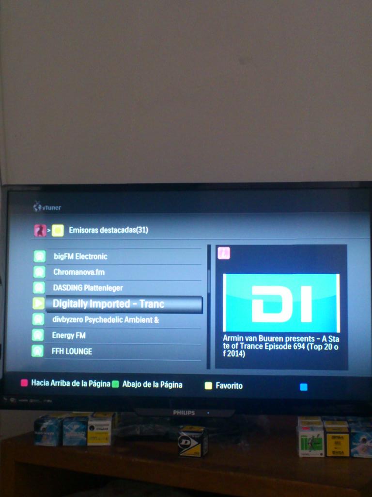 RayoGvn's tweet image. Mi tv nueva ya me cae bien #asot694
