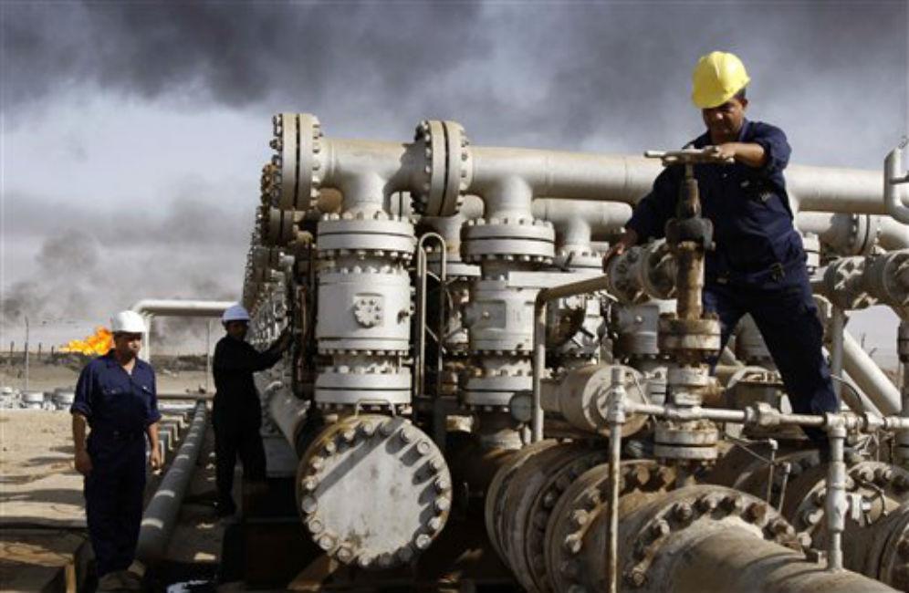 El petróleo de Texas cae un 4,17 % y cierra en 54,11 dólares ht.ly/G8h6e