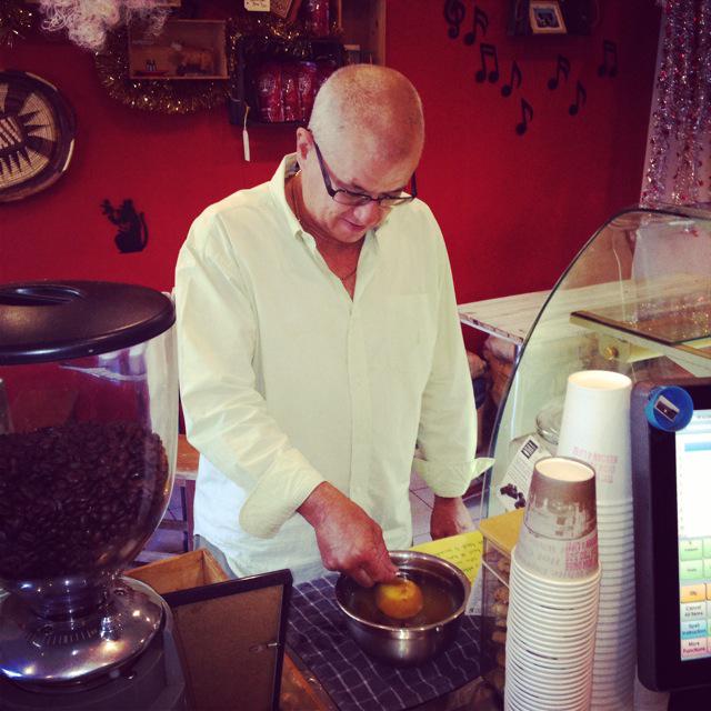 Cafekebo's tweet image. Are u BALANCED enough for our #FunFridayChallenge???