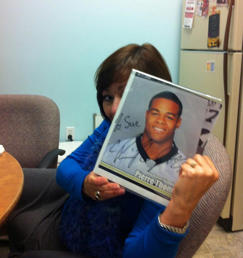  My mom Sue LOVES you & wants to say HAPPY BIRTHDAY too!!! 