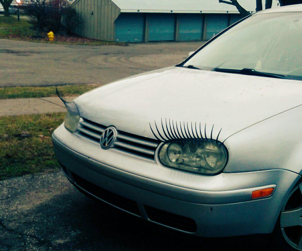 Ahmed_Aboulnaga's tweet image. Do I look sexy? #carlashes #eyelashes #careyelashes