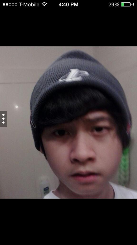 KingExhale's tweet image. @FirstSlaveXBL Look at this nigga tryna flex in xbox Aka magichat Nigga ugly asf Roast time @FirstSlaveXBL @Hxdees