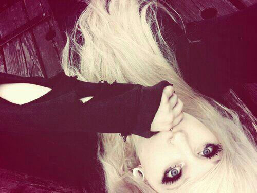 Nicci Selfie! Luv U Nicole &lt;3