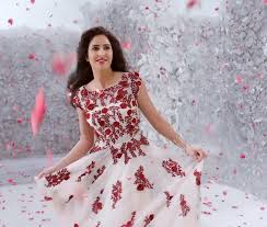 ranigill7's tweet image. RANIGILL  #BANG2 #UFFI  @umkhara  @uktimeslondon @TariqNaeem82 @channijjar @fards05 @Hsingh1976  @mdarr @Ushasbeauty