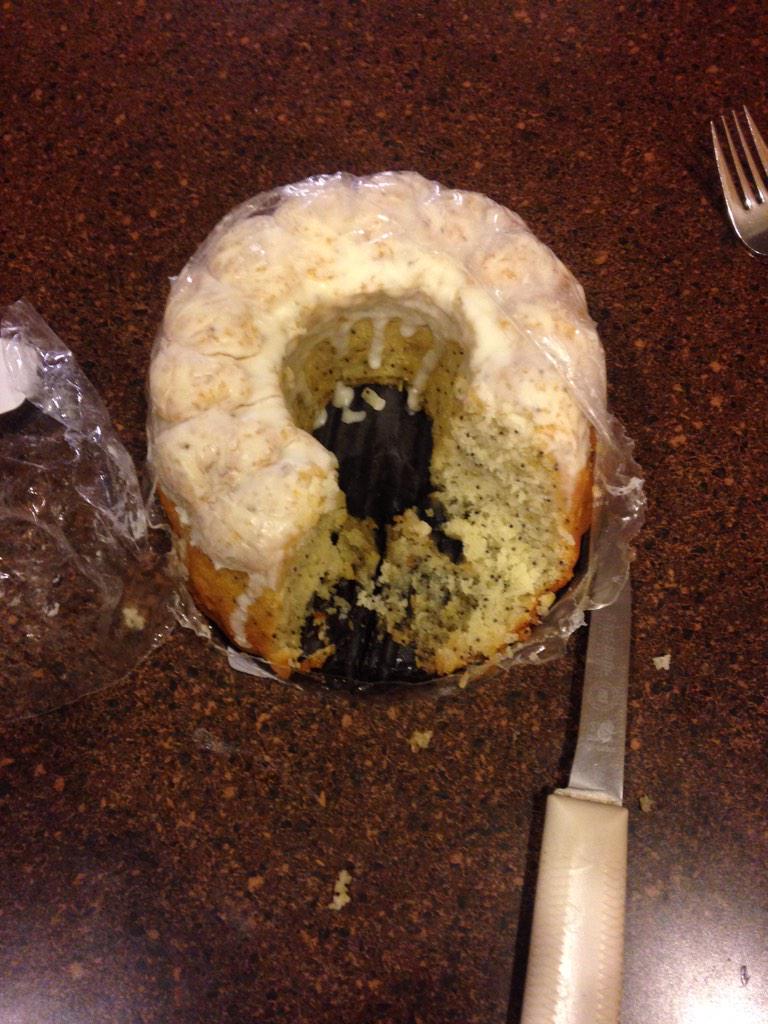 Coniffism's tweet photo. I like to think I'm a progressive person, but why have a cake with no middle? #dumb #lesscake http://t.co/1HDaslfxze