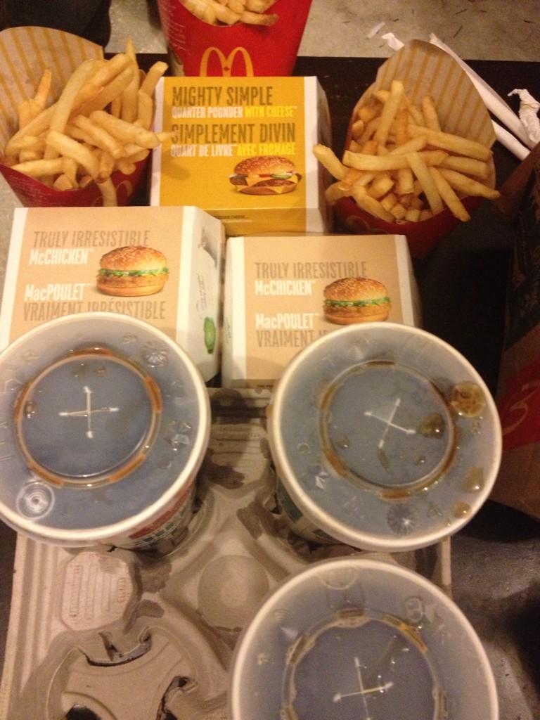 SCCC5's tweet photo. @McD_Canada we couldn't resist!! #FestiveChances your party made me do it! http://t.co/ShgE98E1Pz