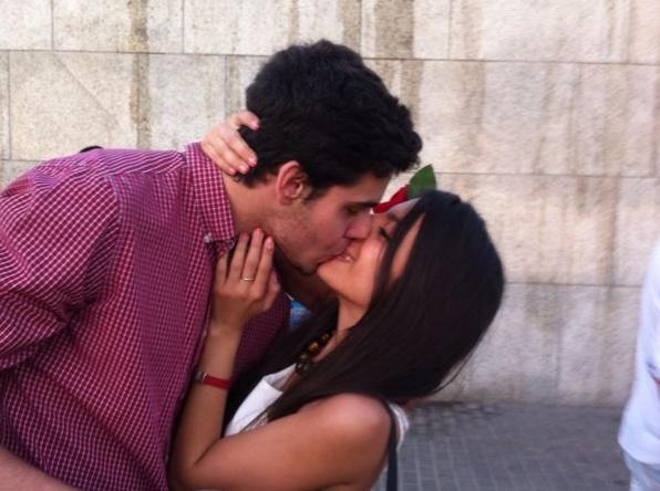 loreji96's tweet photo. No me podia ir a dormir sin recordarte lo mucho que te amoo @jocarmona9 #BN http://t.co/LaGKCM8hUX
