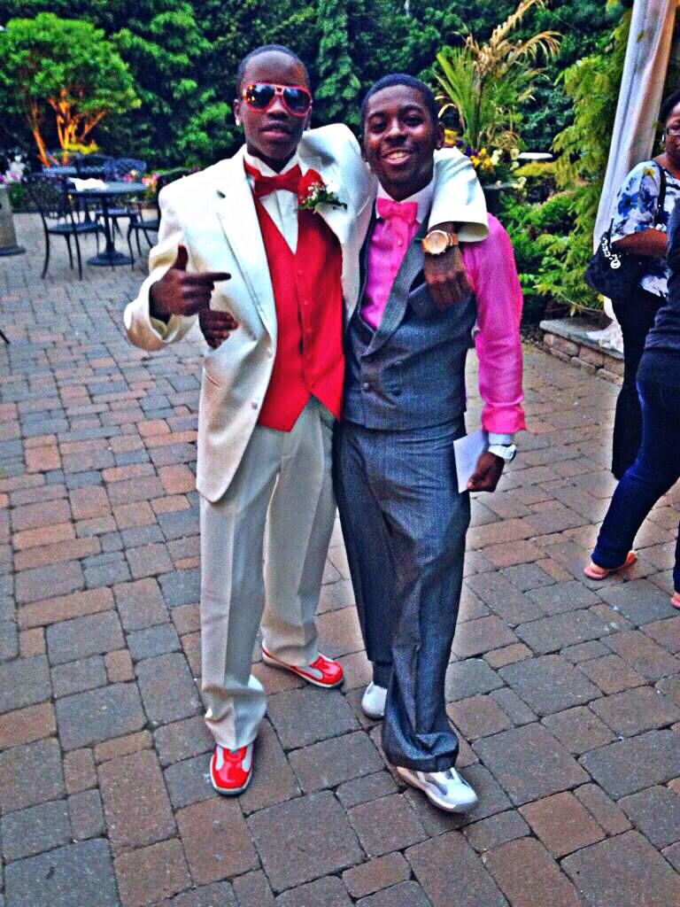 MrGambaholic's tweet photo. I was feelin like meek that day🌹😎 #FreeCreep http://t.co/GSGKk0OoDX