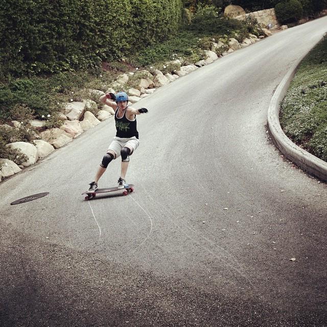 desGNARlais's tweet photo. Rad skating. Rad photo. @thelamin #santagnarbara http://t.co/sv1dzHPh8a