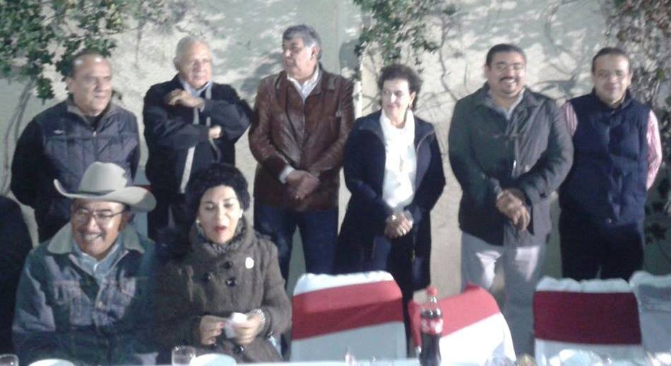 CTMOaxaca's tweet photo. Cetemistas en la preposada dl @PRIOaxOficial:@FOOJ_OAXACA @RJXM_Oaxaca @AvilesAlvares @CTM_MX @alejandromurat #Oaxaca http://t.co/rMR5QzWGTm
